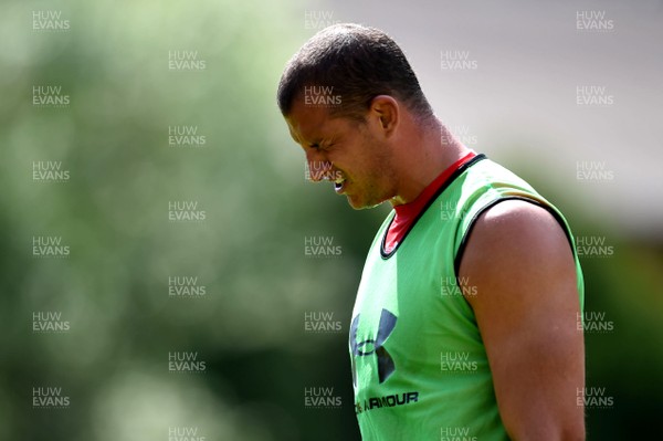 190719 - Wales Rugby World Cup Training Camp in Fiesch, Switzerland - Aaron Shingler during training