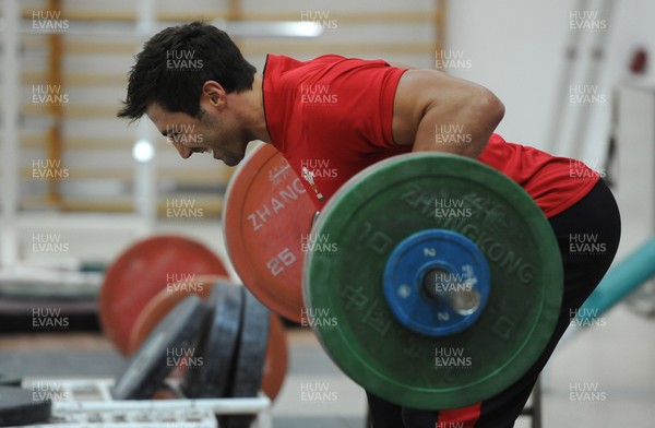 24.01.12 - Wales Rugby Training Camp in Poland - Gavin Henson during a gym session. 