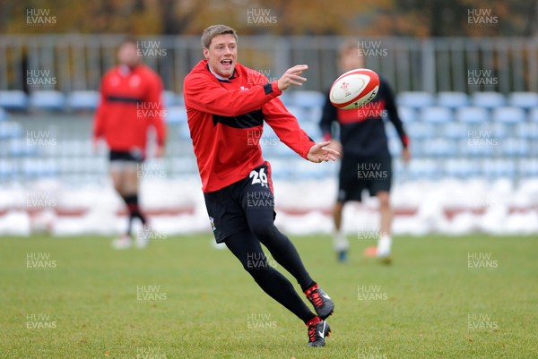 311012 - Wales Rugby Training Camp in Poland -Rhys Priestland during training