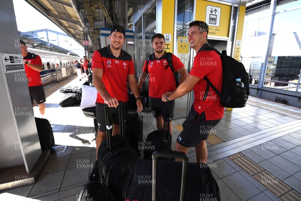 190919 - Wales Rugby Training - Justin Tipuric, Nicky Smith and Owen Watkin as the Wales squad travel to Toyota by "Bullet Train"