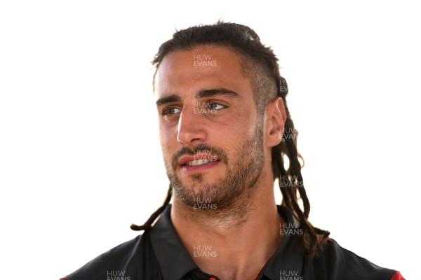 190919 - Wales Rugby Training - Josh Navidi as the Wales squad travel to Toyota by "Bullet Train"