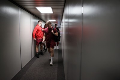 040326 - Picture shows the Wales Rugby Team travelling to Dublin, Ireland for their Six Nations game against Ireland on Friday - Dan Edwards