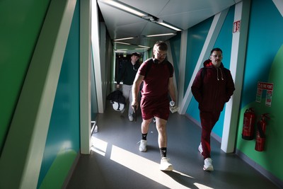 040326 - Picture shows the Wales Rugby Team travelling to Dublin, Ireland for their Six Nations game against Ireland on Friday - Aaron Wainwright and Tomos Williams