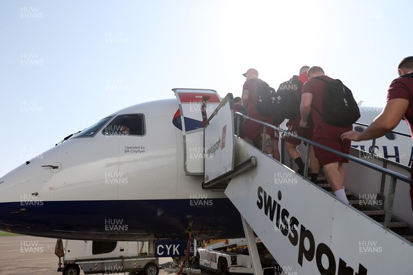 040326 - Picture shows the Wales Rugby Team travelling to Dublin, Ireland for their Six Nations game against Ireland on Friday - 