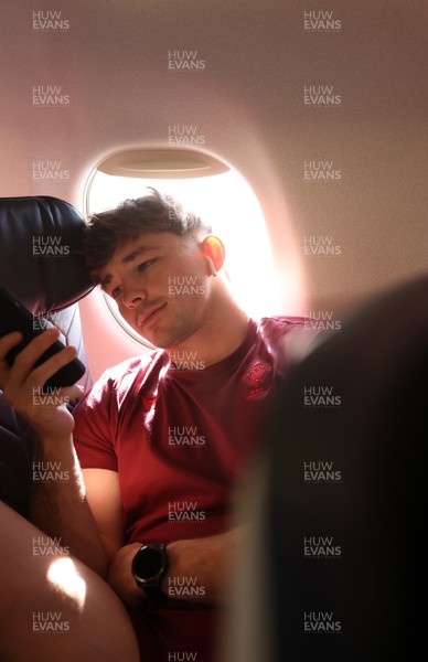 040326 - Picture shows the Wales Rugby Team travelling to Dublin, Ireland for their Six Nations game against Ireland on Friday - Dan Edwards