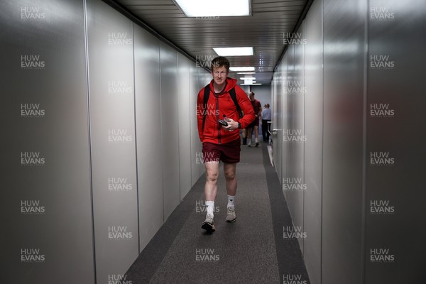 040326 - Picture shows the Wales Rugby Team travelling to Dublin, Ireland for their Six Nations game against Ireland on Friday - Rhys Patchell, Kicking Coach