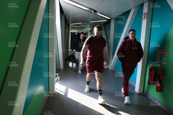 040326 - Picture shows the Wales Rugby Team travelling to Dublin, Ireland for their Six Nations game against Ireland on Friday - Aaron Wainwright and Tomos Williams