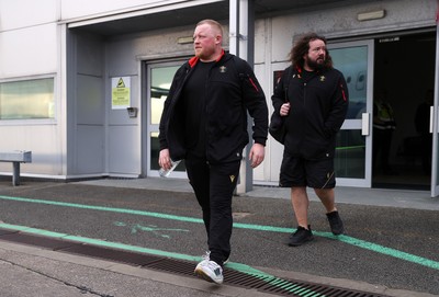 060325 - Picture shows the Wales Rugby team traveling to Edinburgh for their 6 Nations game on Saturday - Keiron Assiratti