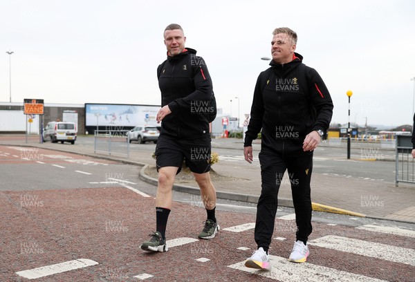 060325 - Picture shows the Wales Rugby team traveling to Edinburgh for their 6 Nations game on Saturday - Will Rowlands and Gareth Anscombe