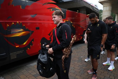 240625 - Wales Rugby Travel from Heathrow on route to Japan - Macs Page