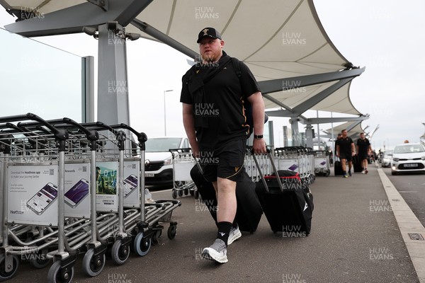 250625 - Wales Rugby Travel from Heathrow on route to Japan - Keiron Assiratti