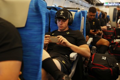 060725 - Wales Rugby travel to Kobe, Japan for their second test of the tour - 