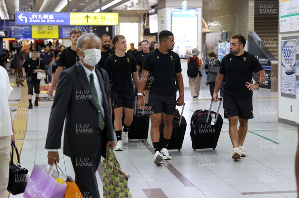 060725 - Wales Rugby travel to Kobe, Japan for their second test of the tour - Ben Thomas and Liam Belcher