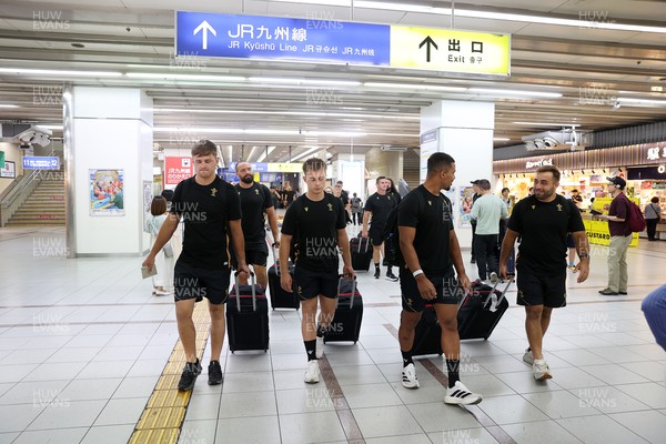 060725 - Wales Rugby travel to Kobe, Japan for their second test of the tour - Alex Mann, Cameron Winnett, Ben Thomas and Liam Belcher
