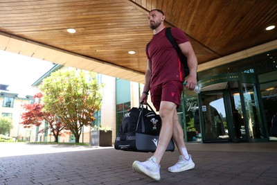 250626 - The Welsh Rugby team travel to London ahead of their game against the Barbarians at Twickenham on Saturday - Harrison Keddie