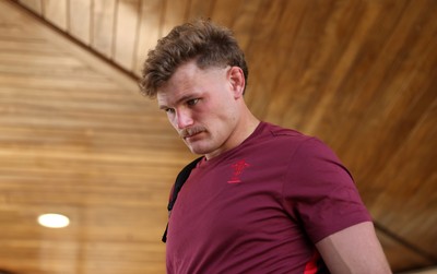 250626 - The Welsh Rugby team travel to London ahead of their game against the Barbarians at Twickenham on Saturday - Taine Plumtree