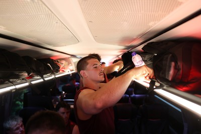 250626 - The Welsh Rugby team travel to London ahead of their game against the Barbarians at Twickenham on Saturday - Joe Hawkins