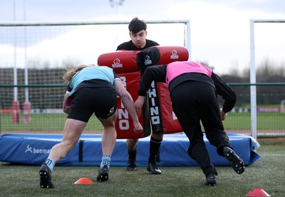 110325 - Wales U20s Training - Elijah Evans