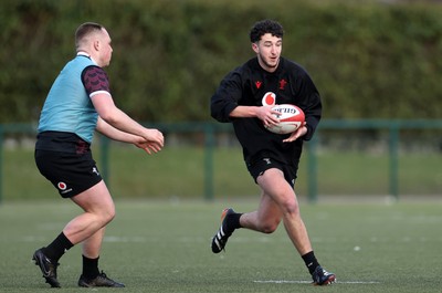 110325 - Wales U20s Training - Elis Price