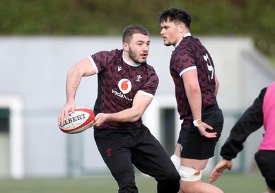 110325 - Wales U20s Training - Harry Rees-Weldon