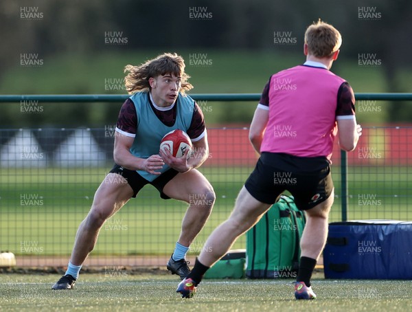 110325 - Wales U20s Training - Aidan Boshoff