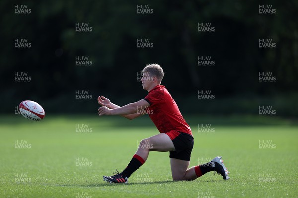 070621 - Wales U20s Training - Ethan Lloyd