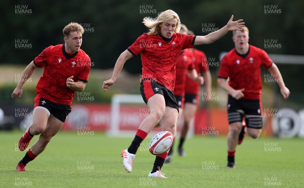 070621 - Wales U20s Training - Ben Burnell