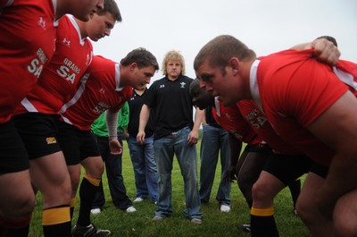 Wales Rugby Team Visit Crusaders Rugby Club 270509