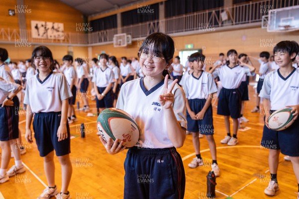 020725 - Picture shows the Welsh Rugby Team visiting Shinozaki Junior High School in Kitakyushu - 