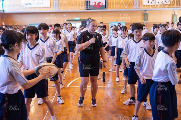 020725 - Picture shows the Welsh Rugby Team visiting Shinozaki Junior High School in Kitakyushu - 