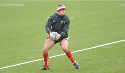 24.11.09 - Wales Sevens Rugby Training - Justin Tipuric during training. 