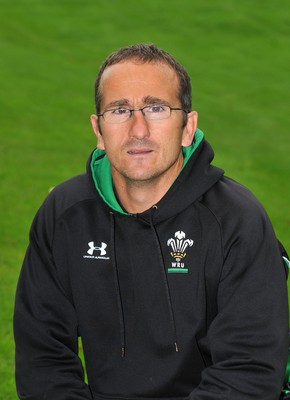 15.09.10-Wales Sevens Squad and Management. Paul John 