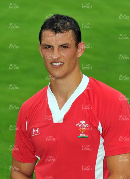 15.09.10-Wales Sevens Squad and Management. Aaron Shingler. 