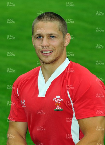 15.09.10-Wales Sevens Squad and Management. Rhys Jones. 