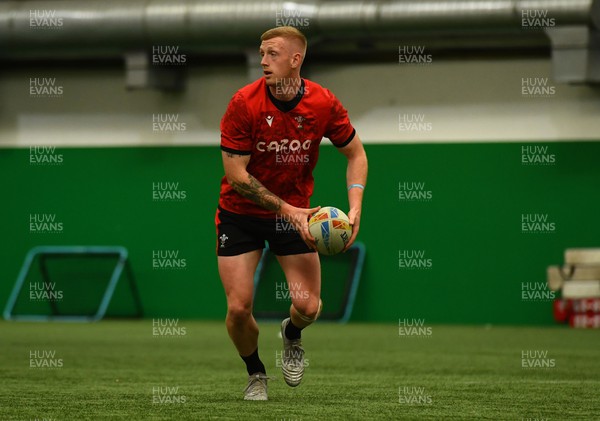130522 - Wales Sevens Rugby Training - Cole Swannack