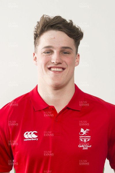 260318 - Wales Sevens Squad - Tomi Lewis