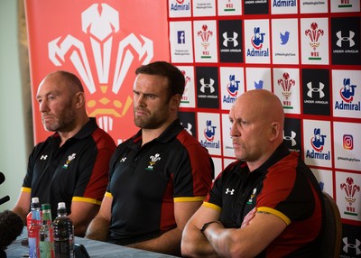 090517 - Wales Rugby Tour Squad Announcement - Wales Tour captain Jamie Roberts, with coaches Robin McBryde, left and Shaun Edwards, at the announcement of the Wales Summer Tour Squad for the matches against Tonga and Samoa