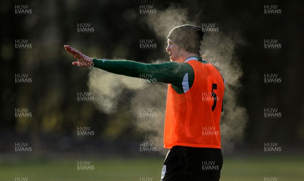 01.02.10 - Wales Rugby Training - Alun Wyn Jones looks on during training. 