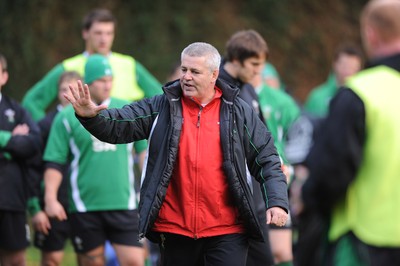 03.11.08 - Wales Rugby Training - Wales Coach, Warren Gatland makes a point during training. 