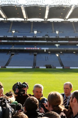 07.03.08 - Wales Rugby Training - Wales Coach, Warren Gatland talks to reporters on his arrival at Croke Park 