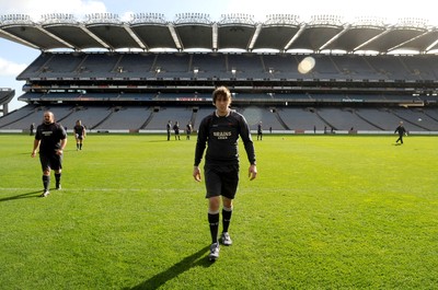 07.03.08 - Wales Rugby Training - Wales Captain, Ryan Jones leaves training at Croke Park 