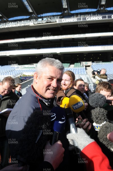 07.03.08 - Wales Rugby Training - Wales Coach, Warren Gatland talks to reporters on his arrival at Croke Park 