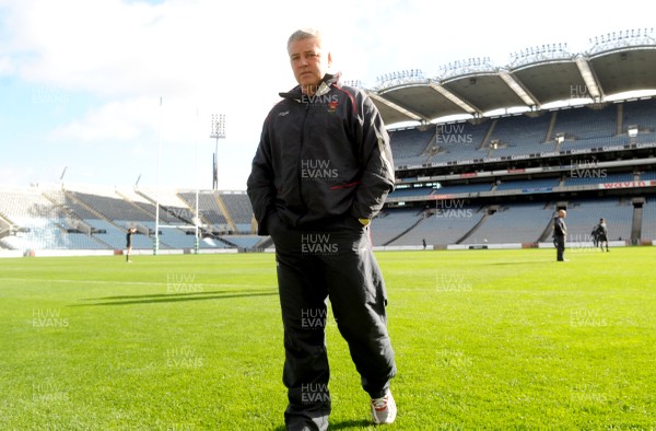07.03.08 - Wales Rugby Training - Wales Coach, Warren Gatland looks around Croke Park 