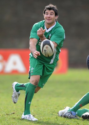 09.03.09 - Wales Rugby Training - Mike Phillips in action during training. 