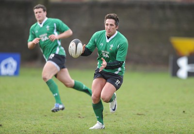 09.03.09 - Wales Rugby Training - Gavin Henson and Jamie Roberts(L) in action during training. 