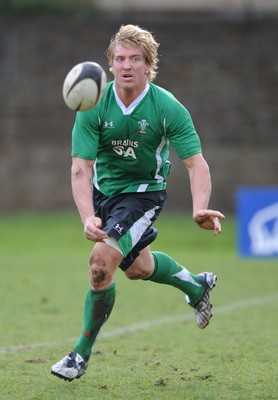 09.03.09 - Wales Rugby Training - Andy Powell in action during training. 