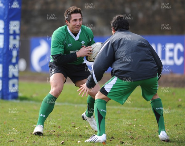 09.03.09 - Wales Rugby Training - Gavin Henson(L) and Mike Phillips in action during training. 
