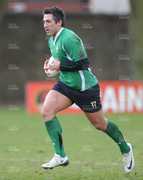 09.03.09 - Wales Rugby Training - Gavin Henson in action during training. 