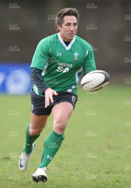09.03.09 - Wales Rugby Training - Gavin Henson in action during training. 