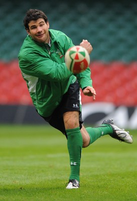 12.02.09 - Wales Rugby Training - Mike Phillips in action during training. 